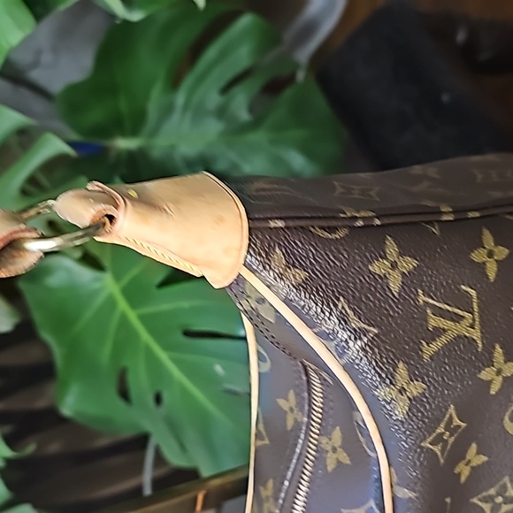 #0710-584 LOUIS VUITTON MONOGRAM BOLOUGNE SHOULDER BAG - Picture 4 of 9